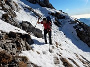 53 Passaggio in traverso su neve...con attenzione !